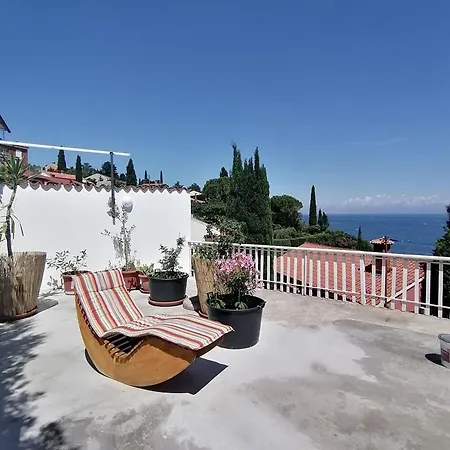Casa vacanze Sunrise Seaview Fiesa Pirano
